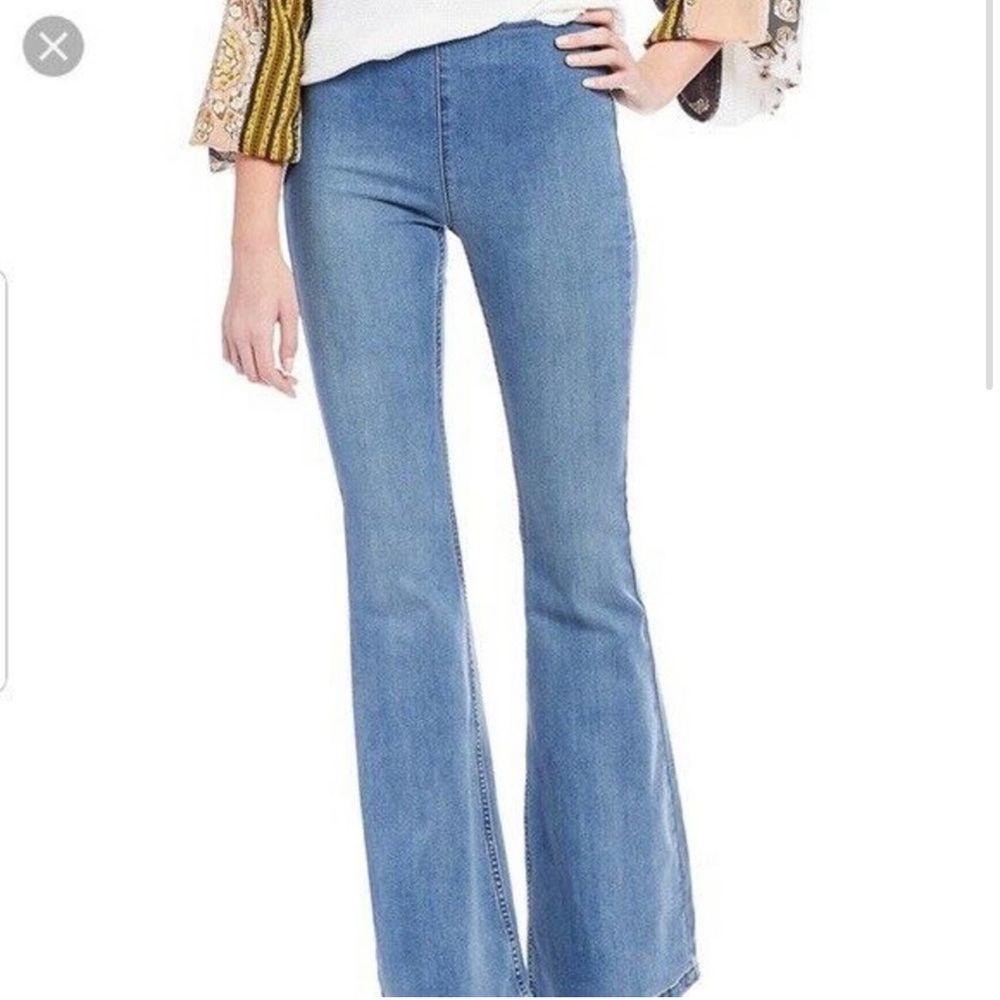 Free People Penny Pull On Flared Jeans Women's Sz 28 - Picture 2 of 6